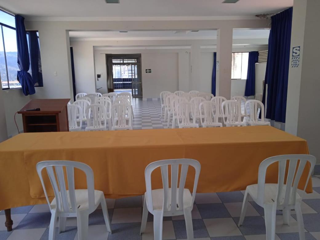 Sol De Oro Hotel Andahuaylas Bagian luar foto